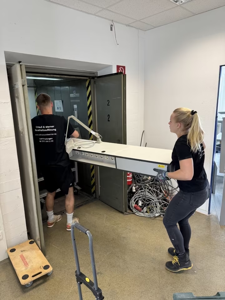 Betriebsauflösung in Stuttgart – professionelle Planung und Durchführung Ihrer Firmenauflösung.